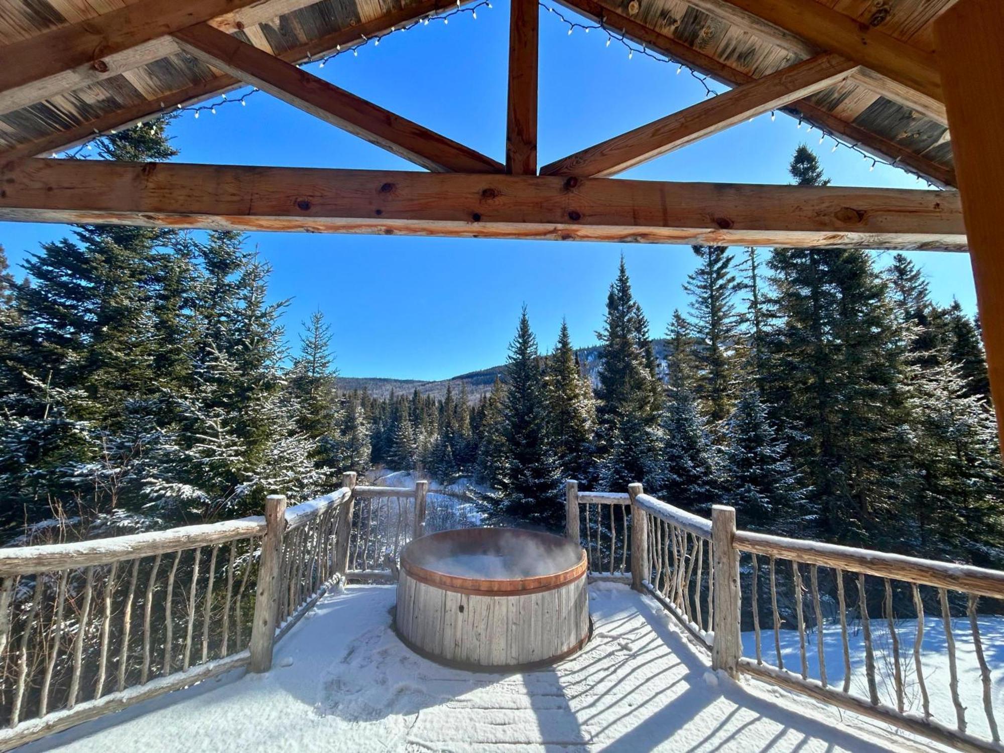 BIGFOOT - Chalets de Moh - 6 chambres - Jacuzzi La Malbaie Extérieur photo