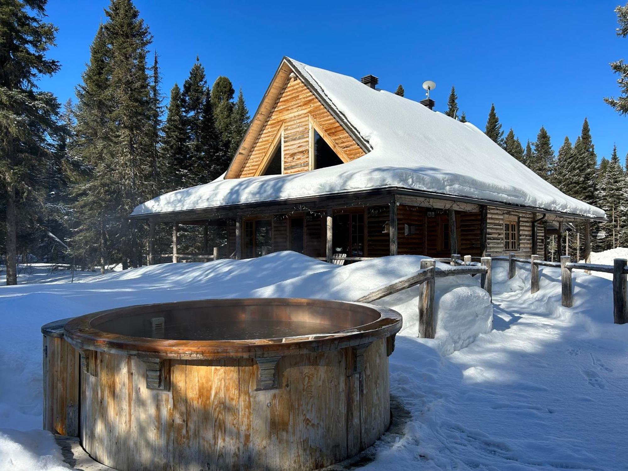 BIGFOOT - Chalets de Moh - 6 chambres - Jacuzzi La Malbaie Extérieur photo